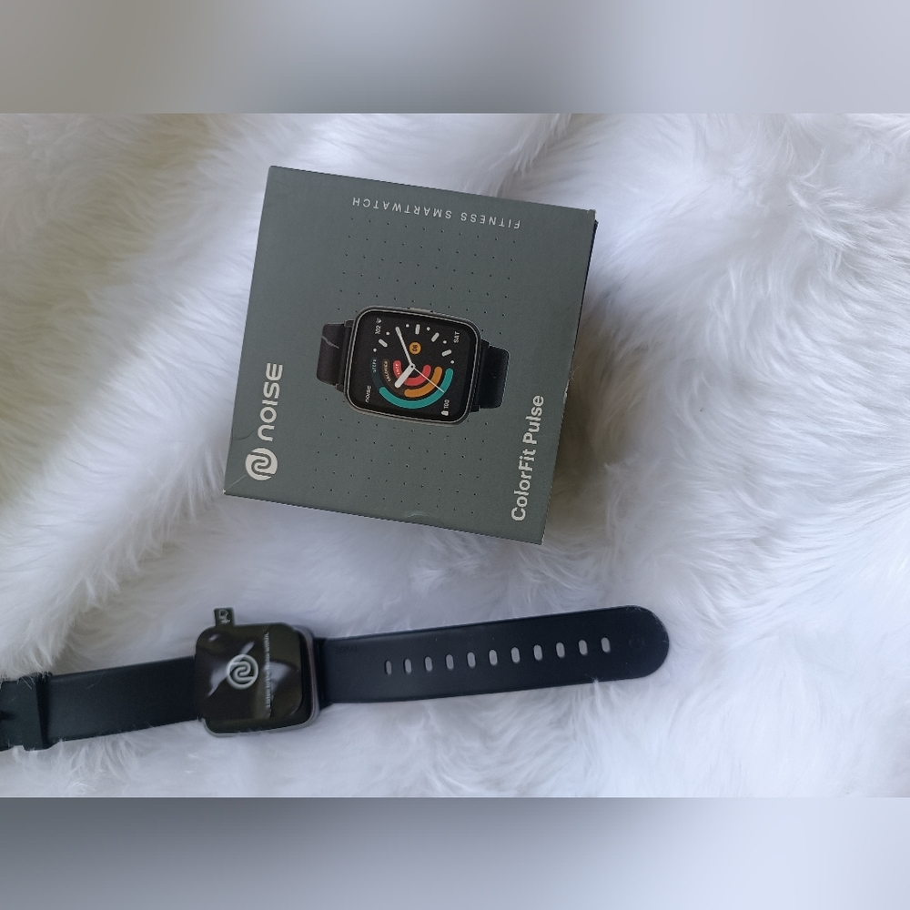 Noise Colourfit Smartwatch - Picture 4 of 13